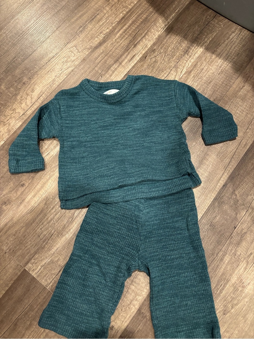 Kids Long-Sleeve Thermal Pajama Set in Teal Green